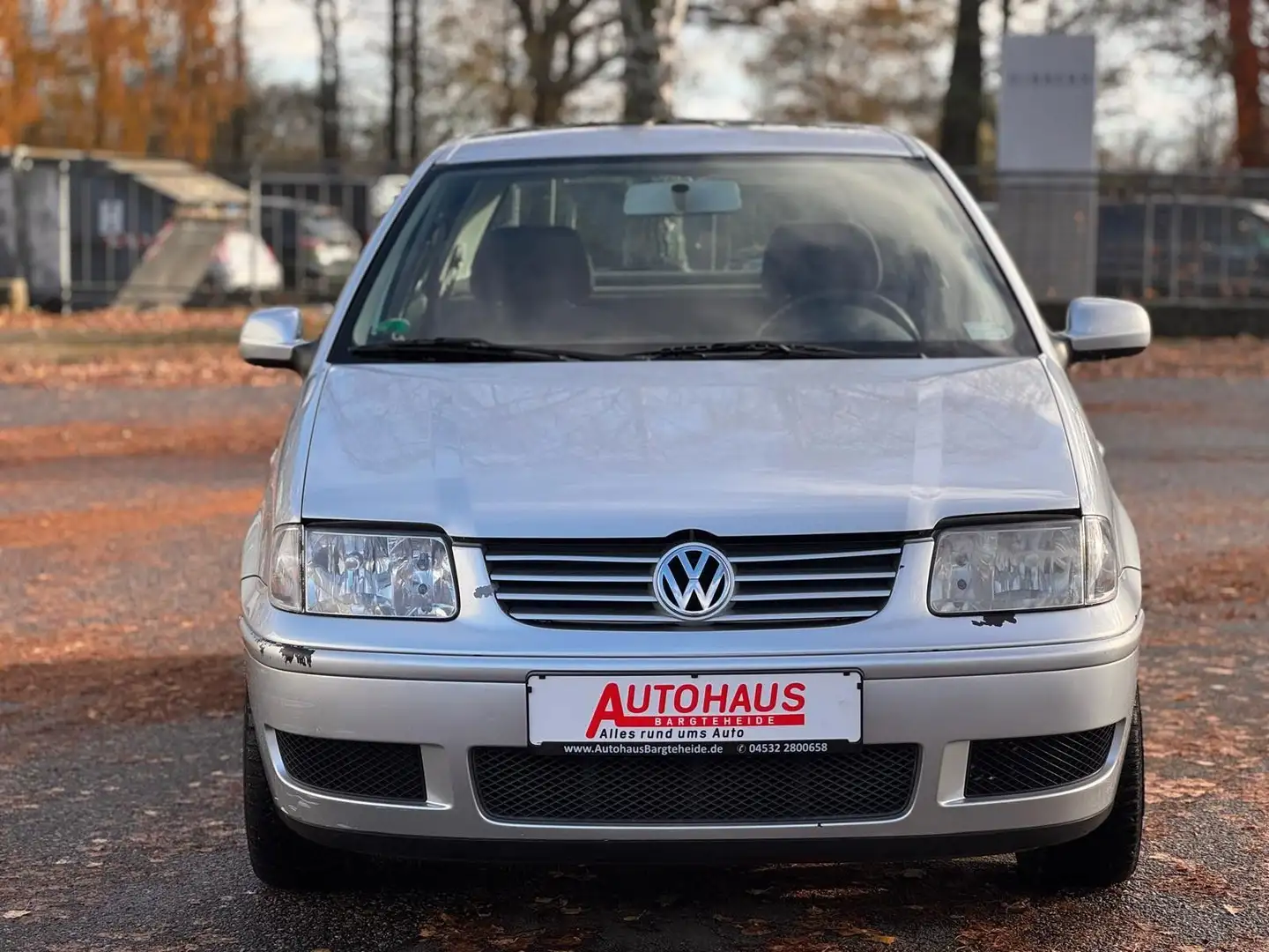 Volkswagen Polo 1.4 Comfortline Variant Silber - 2