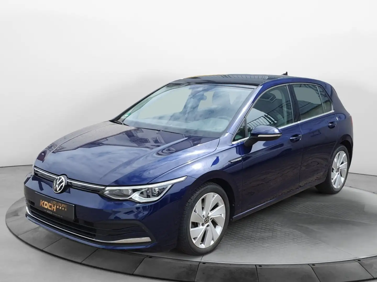 Volkswagen Golf VIII 1.5 eTSI Style DSG Navi LED Panoramada Azul - 2