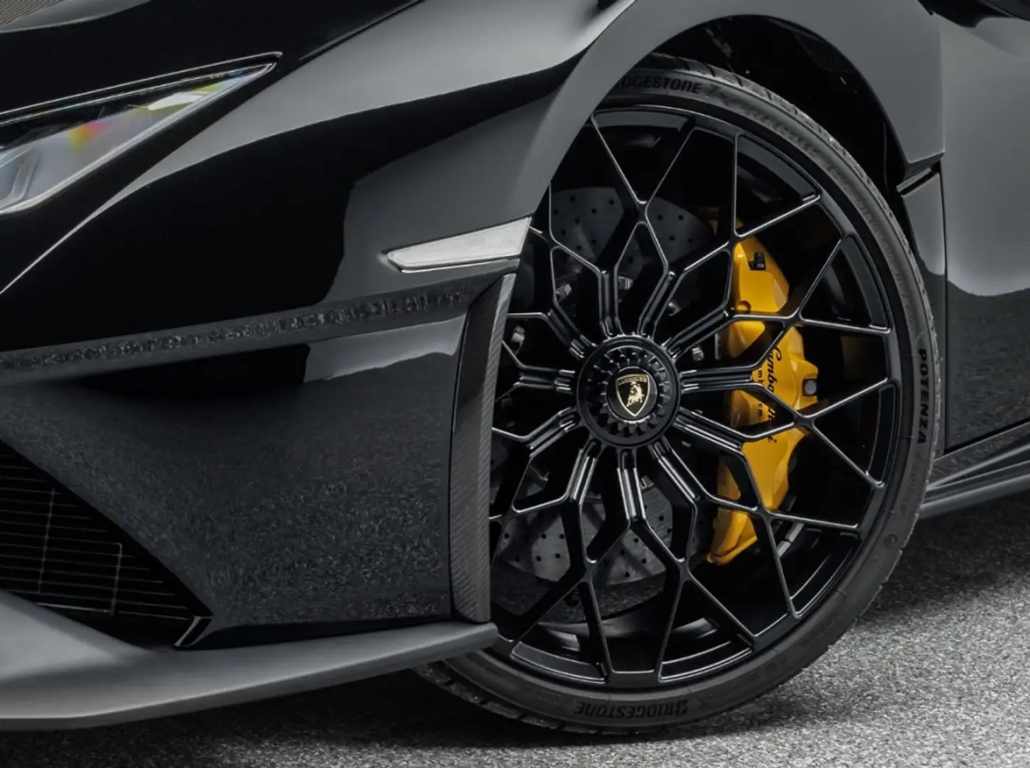 Lamborghini Huracán STO RWD Negro - 2