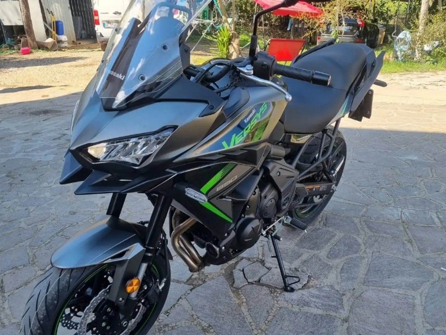 Kawasaki Versys 650 b Zwart - 1