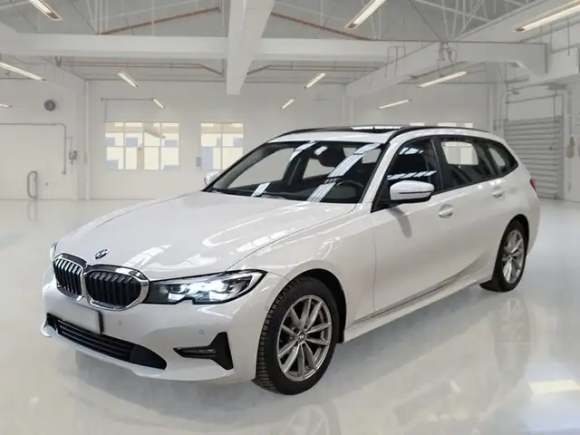 BMW 318 318D 48V BUSINESS ADVANTAGE TOURING AUTO 5 PORTE STATION WAGON