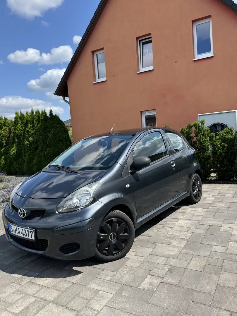 Toyota Aygo X kilma elektrisch fenter etc…. Schwarz - 1