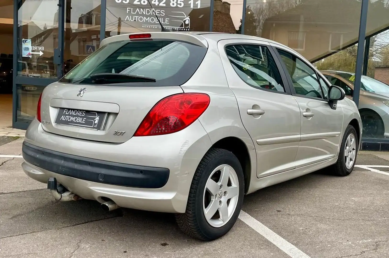 Peugeot 207 1.4 VTi 16v Premium Pack 5p Gris - 2