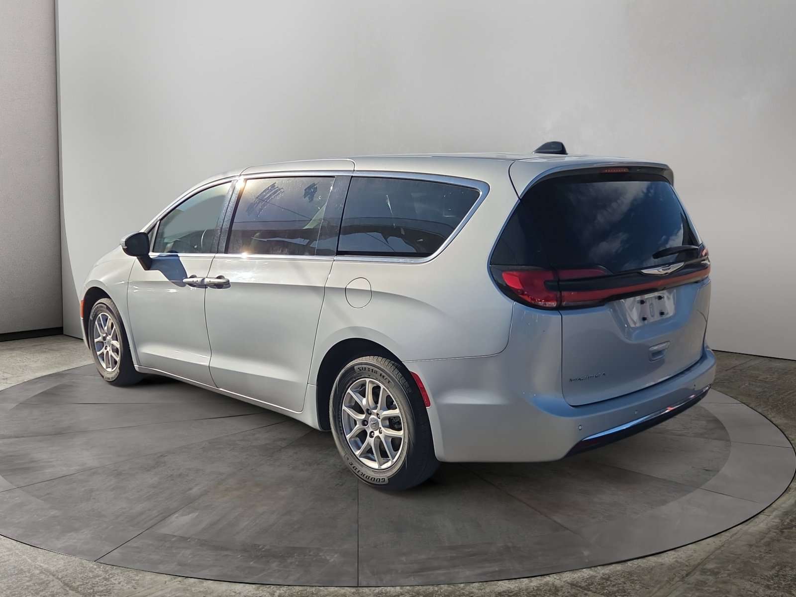 2023 Chrysler Pacifica