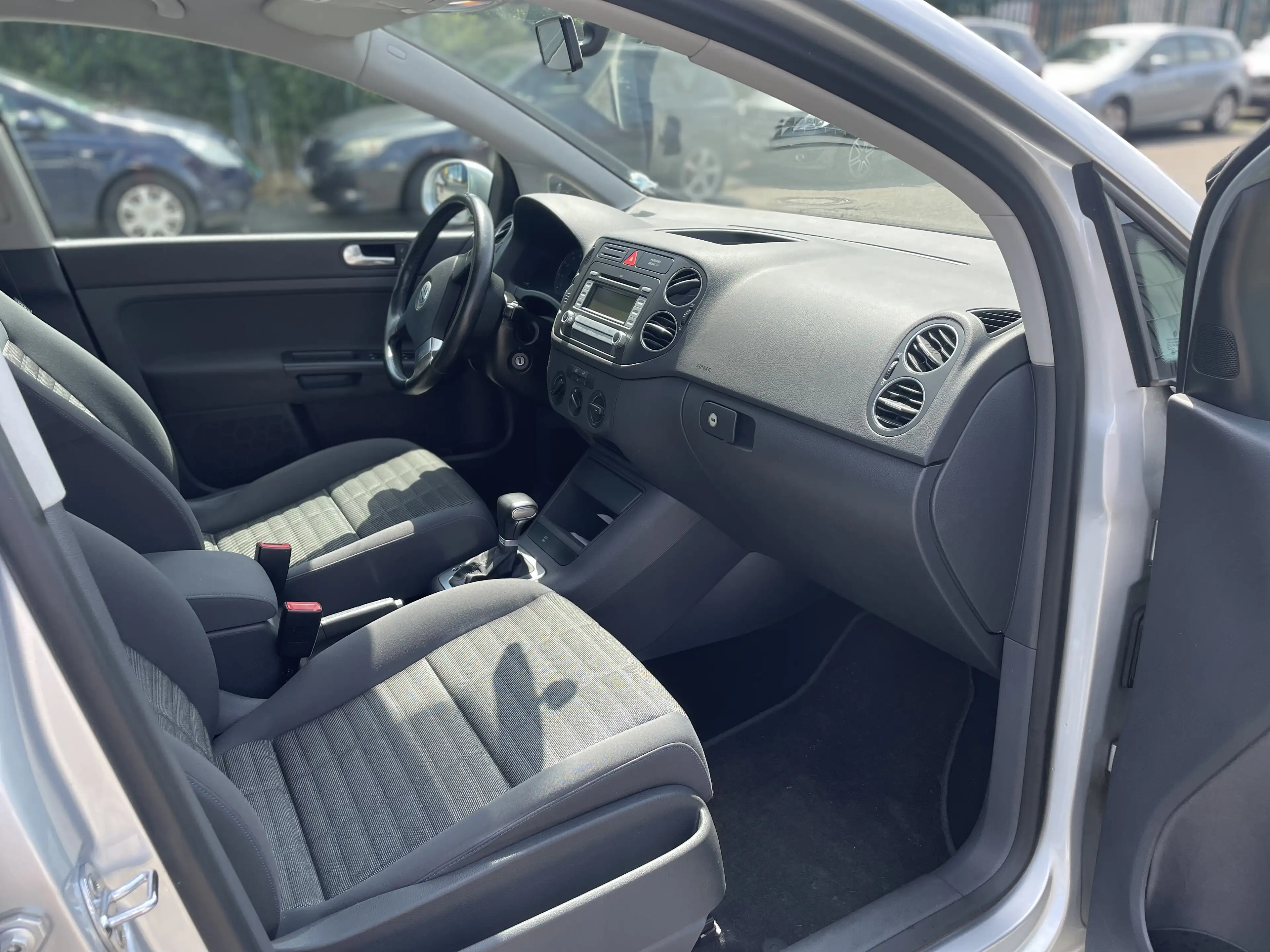 Volkswagen Golf Plus Tour — photo 12
