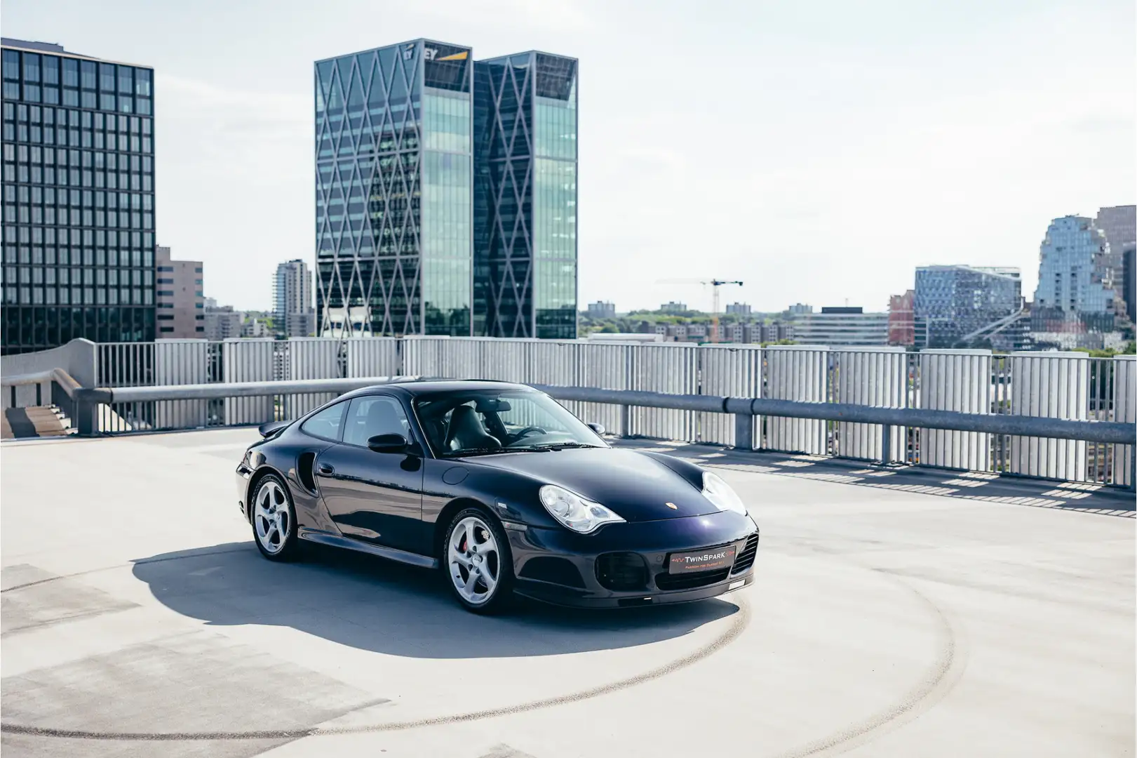 Porsche 996 3.6 Coupé Turbo Handgeschakeld Blauw - 1