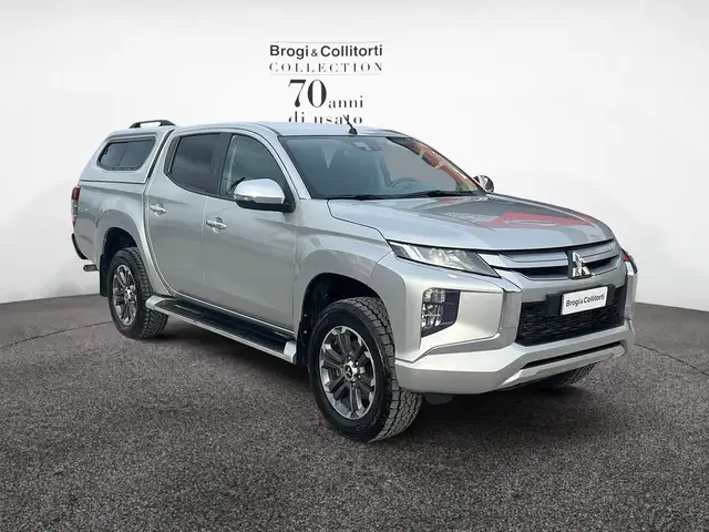 Mitsubishi L200 L200 Double Cab 2.3 D 150cv Intense 4WD Super Sel