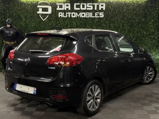 Kia Ceed view 7