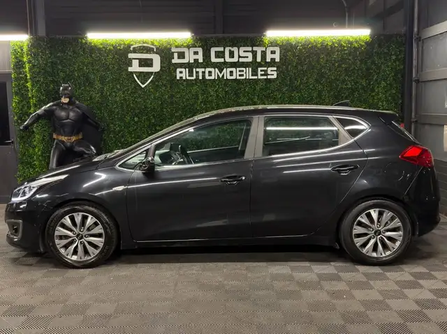 Kia Ceed view 4