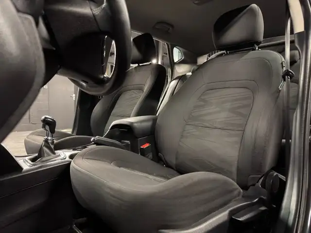 Kia Ceed view 12