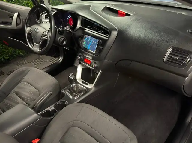 Kia Ceed view 14