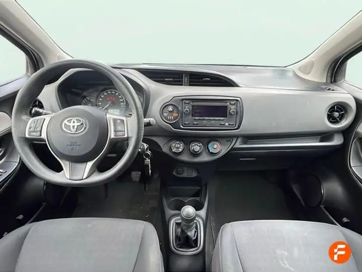 Toyota Yaris 1.0 Active 2020, foto 12