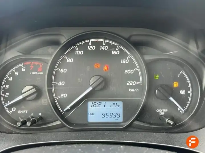 Toyota Yaris 1.0 Active 2020, foto 16