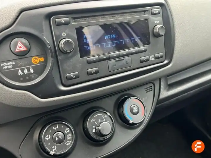 Toyota Yaris 1.0 Active 2020, foto 17