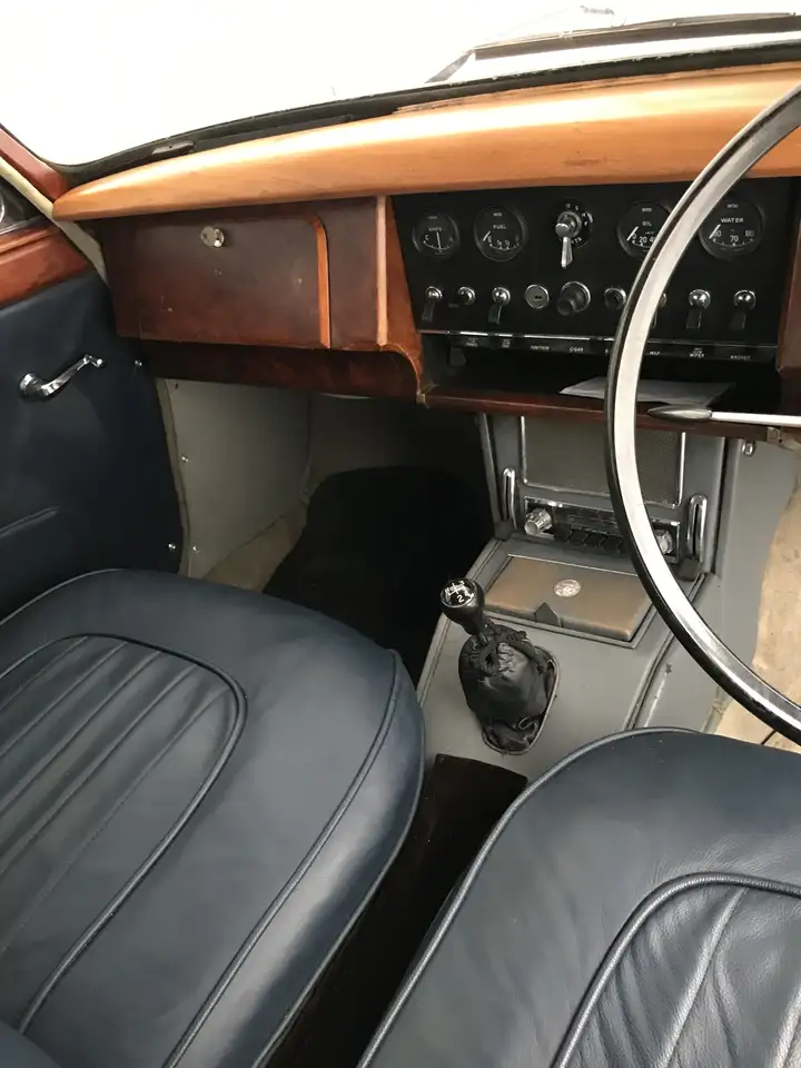 Jaguar MK II 2.4, foto 10