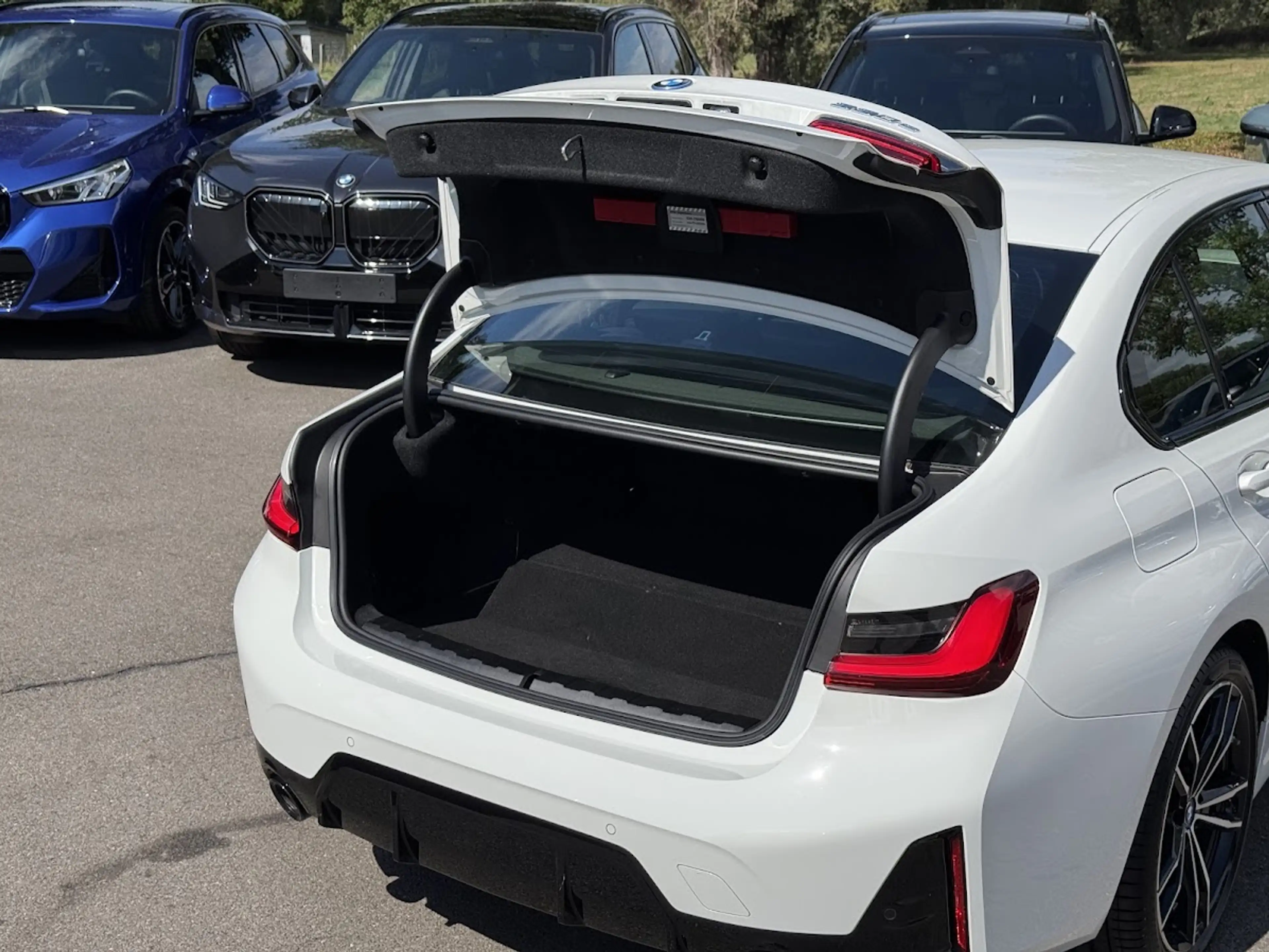 BMW 330 e xDrive sedan M Sport LCI / ADAP CRUISE / STUURVERW / CARPLAY / PDC / WIDESCREEN + — photo 13