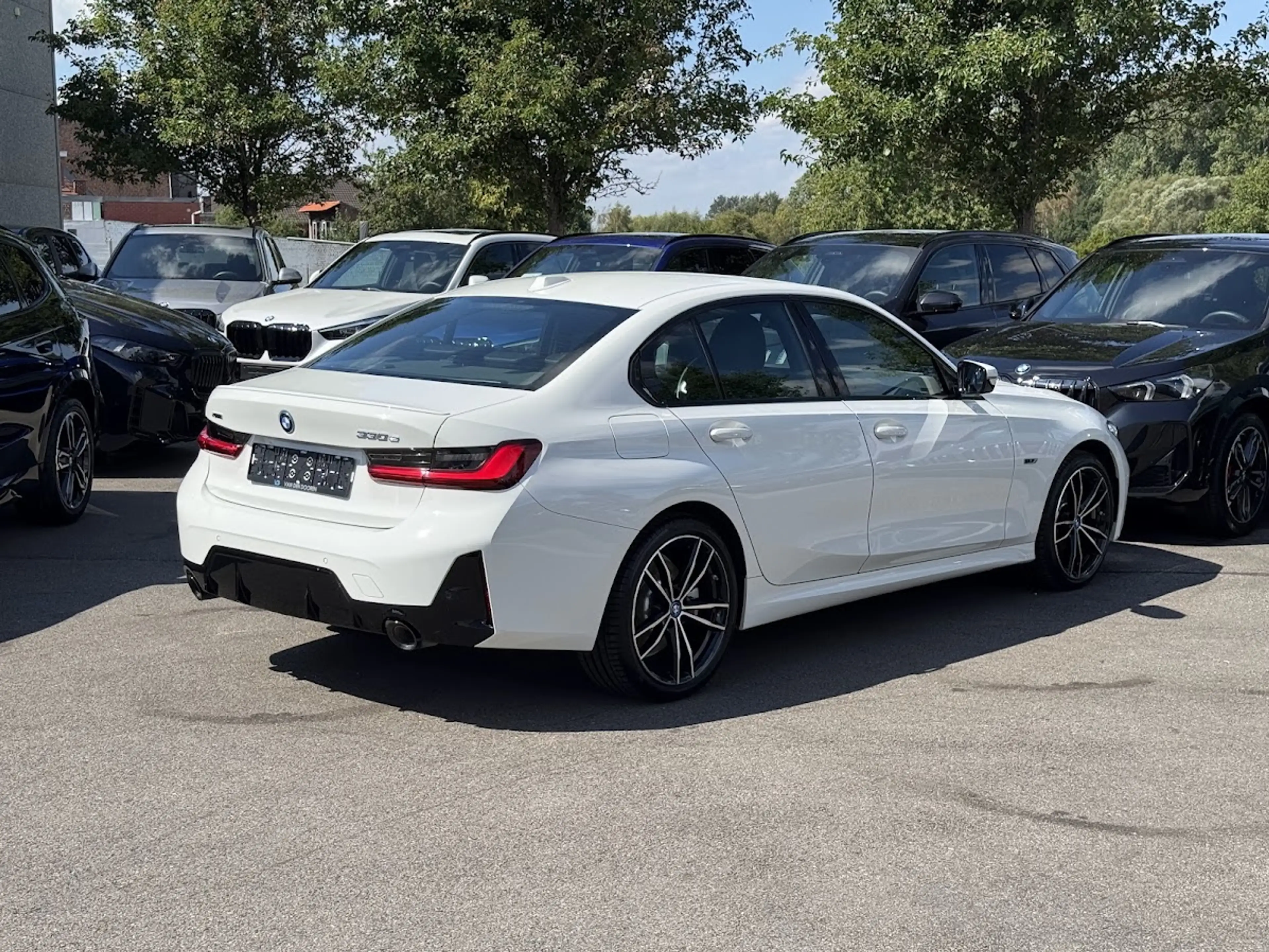 BMW 330 e xDrive sedan M Sport LCI / ADAP CRUISE / STUURVERW / CARPLAY / PDC / WIDESCREEN + — photo 14
