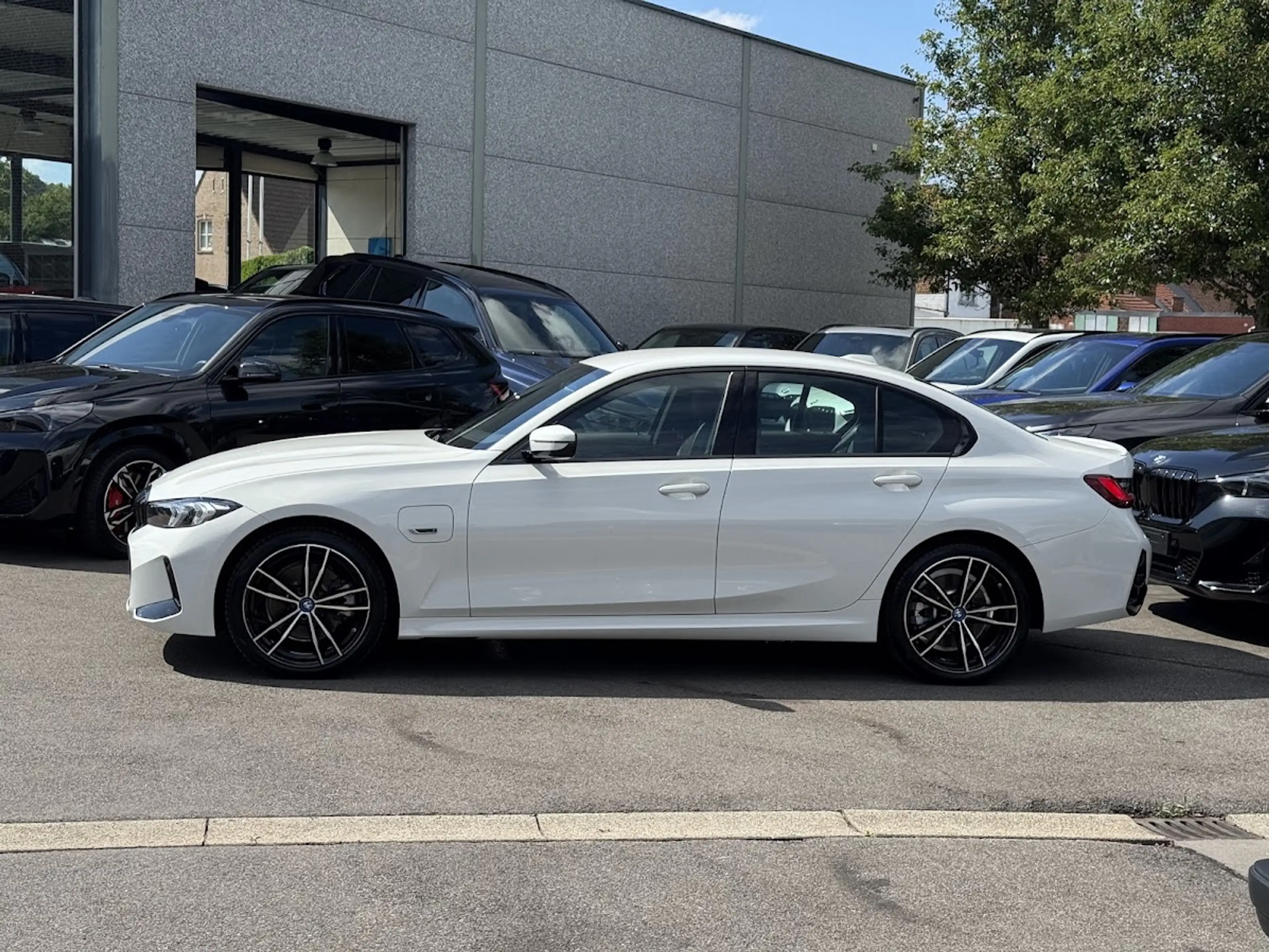 BMW 330 e xDrive sedan M Sport LCI / ADAP CRUISE / STUURVERW / CARPLAY / PDC / WIDESCREEN + — photo 6