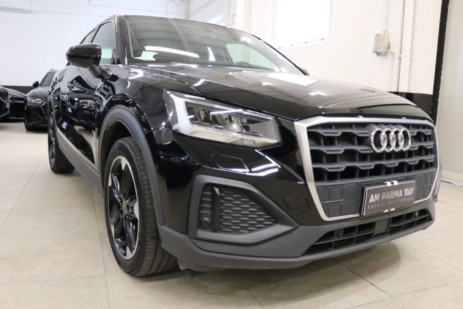 Audi Q2 30 TDI Admired "" FARI FULL LED / 18" "" Nero - 1