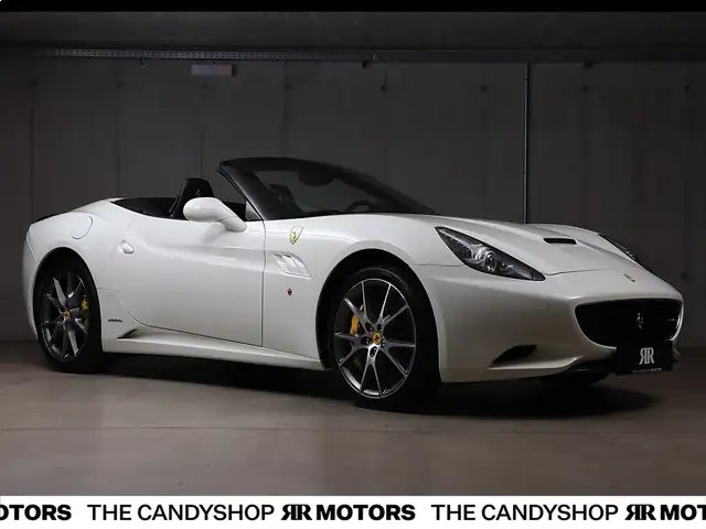 Ferrari California *Racing_Seats*Bianco_Avus*Service_Neu*