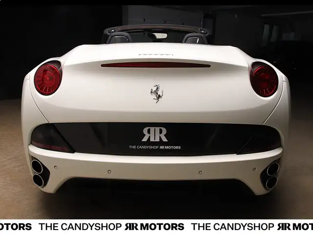 Ferrari California *Racing_Seats*Bianco_Avus*Service_Neu* Ansicht 6