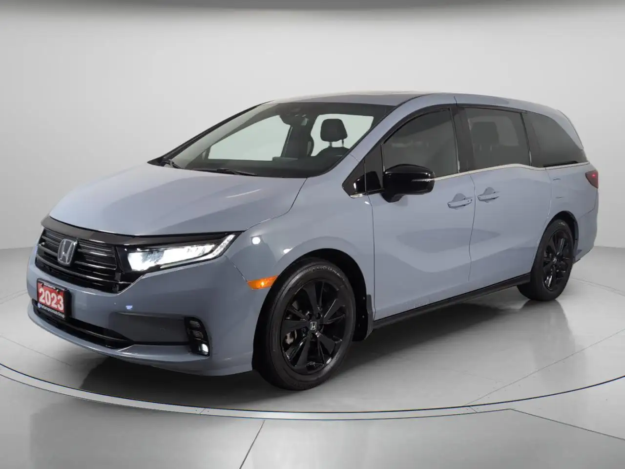 Honda Odyssey снимка Honda Odyssey