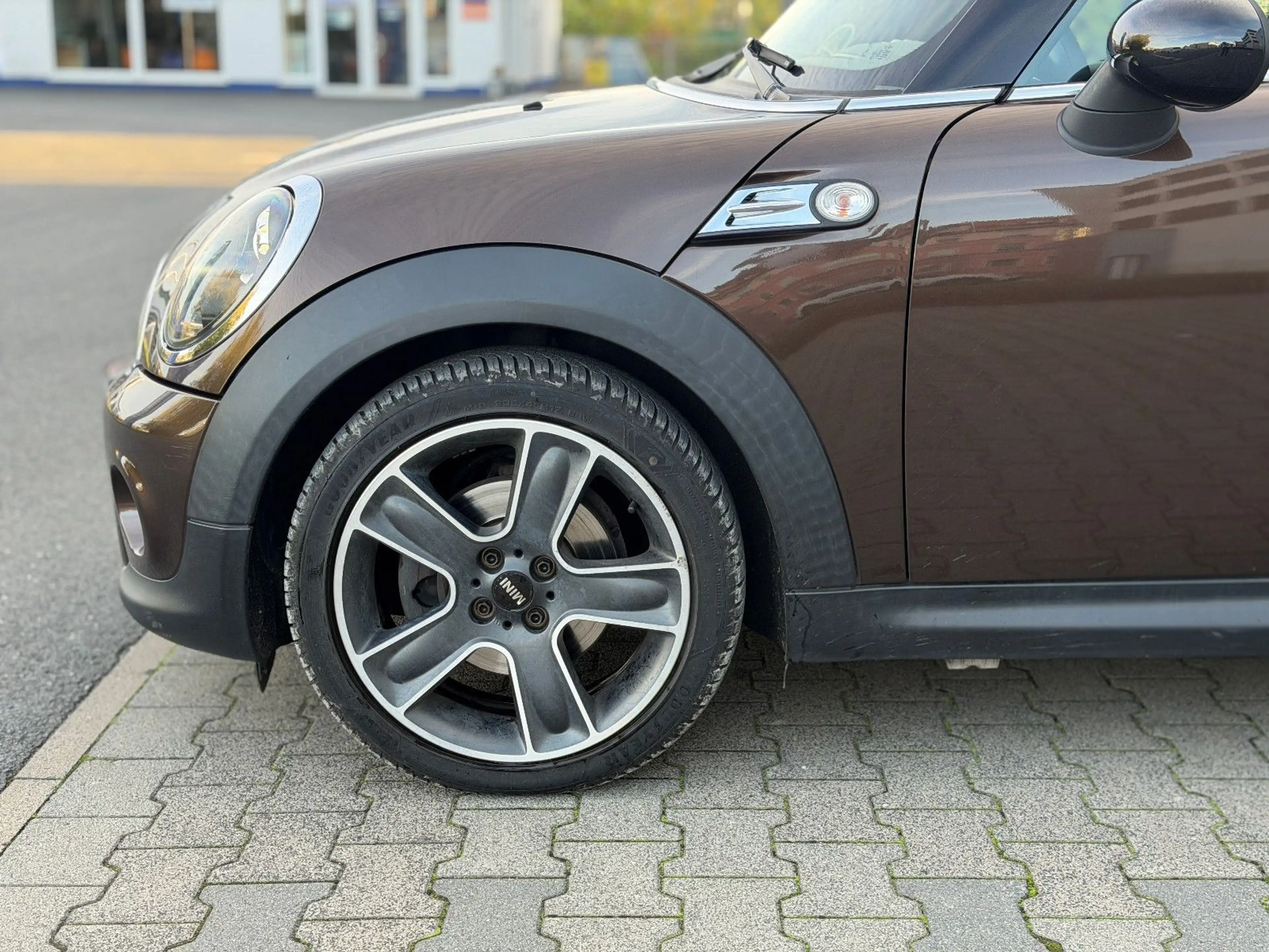 MINI Cooper Voll Leder Bi-Xenon Klima S-Heizung Alu — photo 13
