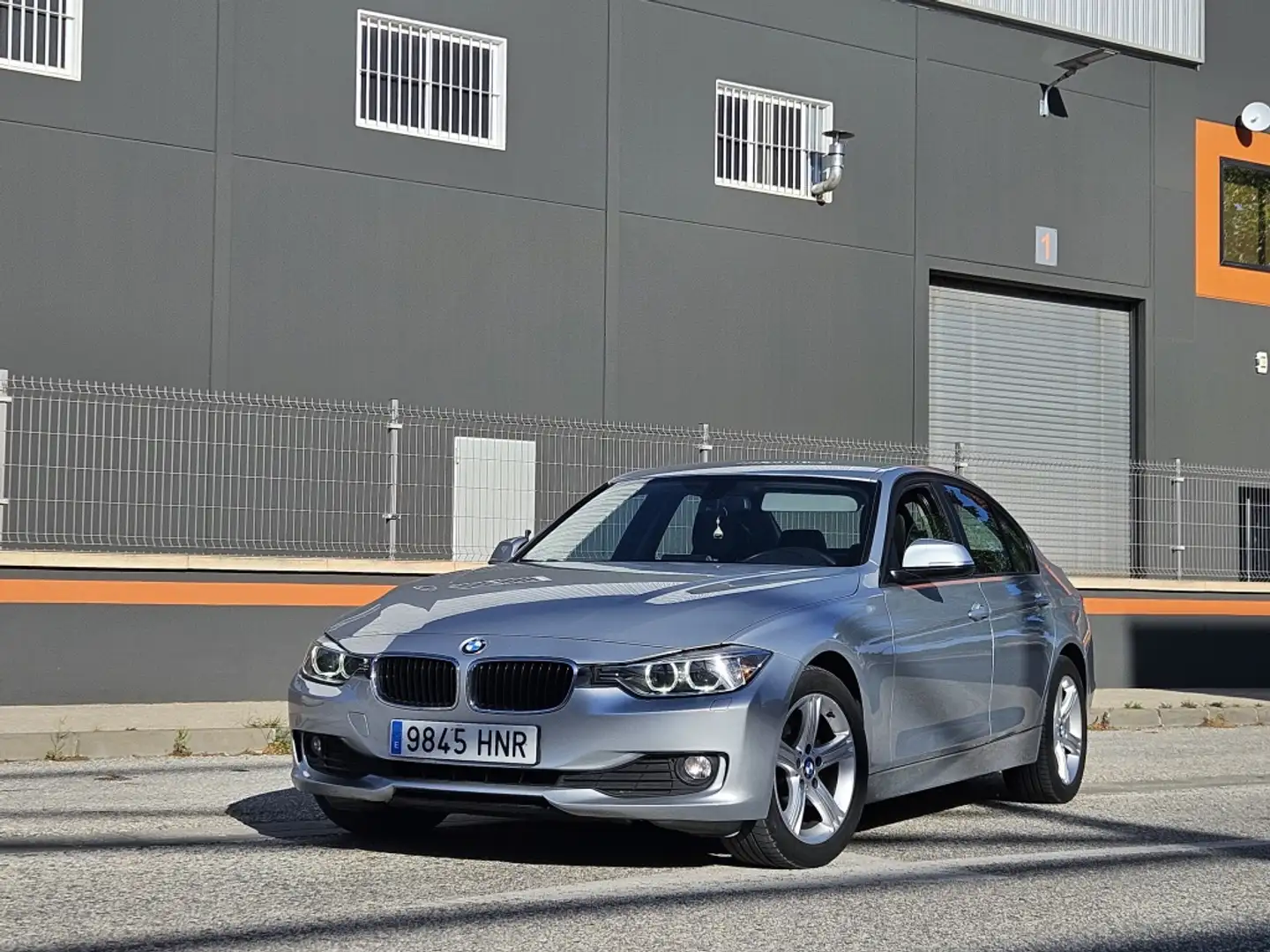 BMW 320 320dA Modern Gris - 1