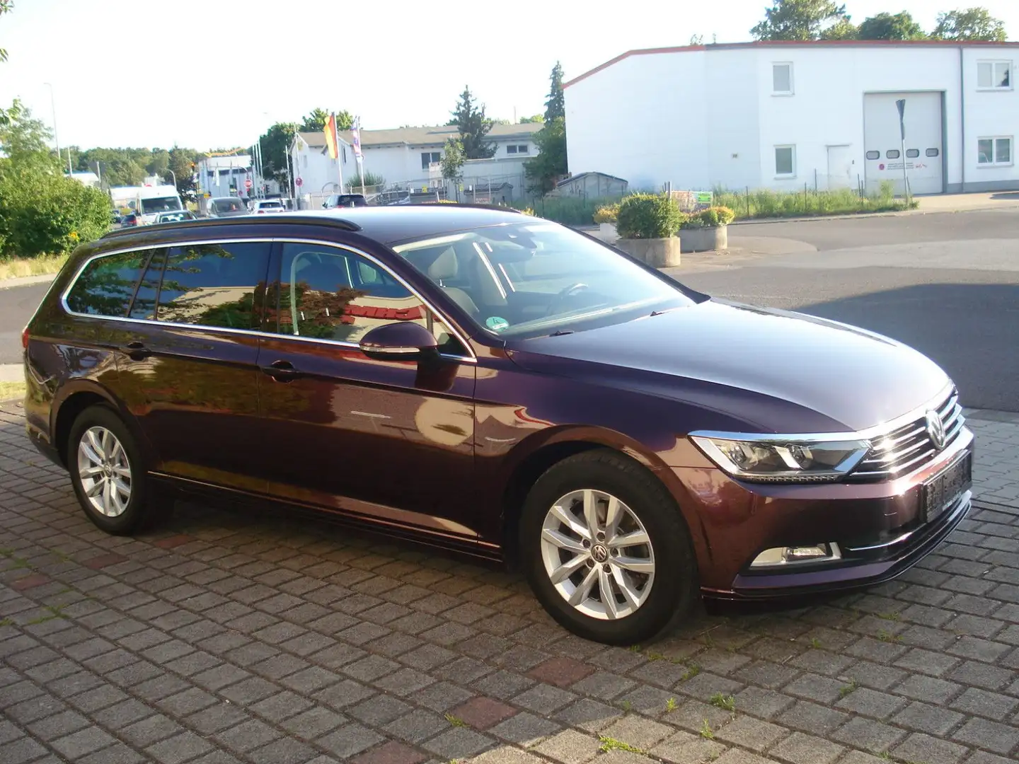 Volkswagen Passat Variant Passat  Comfortline BMT. 110 KW! EU-6! 1-HD!TOP! Brun - 2