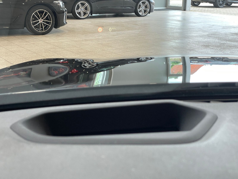 BMW 530 i M Sport *FACELIFT*Panorama*Head Up*H&K*360° — photo 14