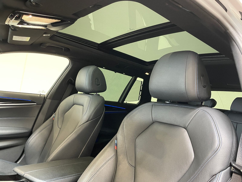 BMW 530 i M Sport *FACELIFT*Panorama*Head Up*H&K*360° — photo 11