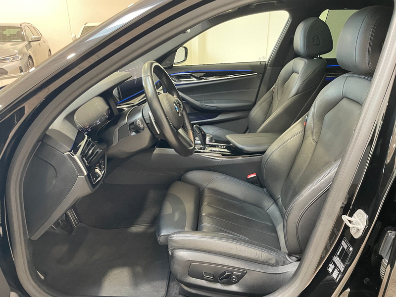 BMW 530 i M Sport *FACELIFT*Panorama*Head Up*H&K*360° — photo 18