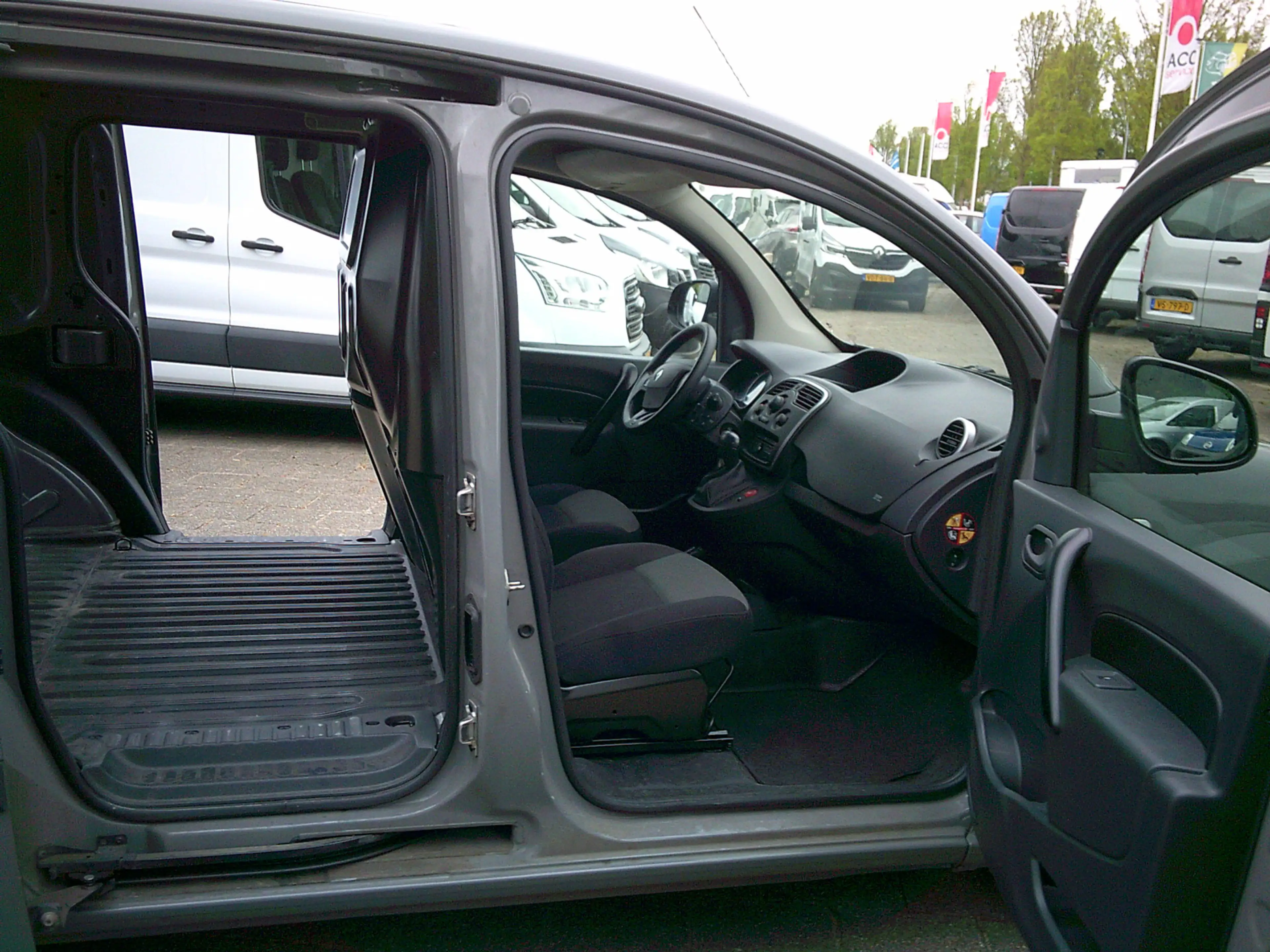 Renault Kangoo 1.2 TCe 115 EDC Comfort BENZINE UITVOERING !! + A — photo 15