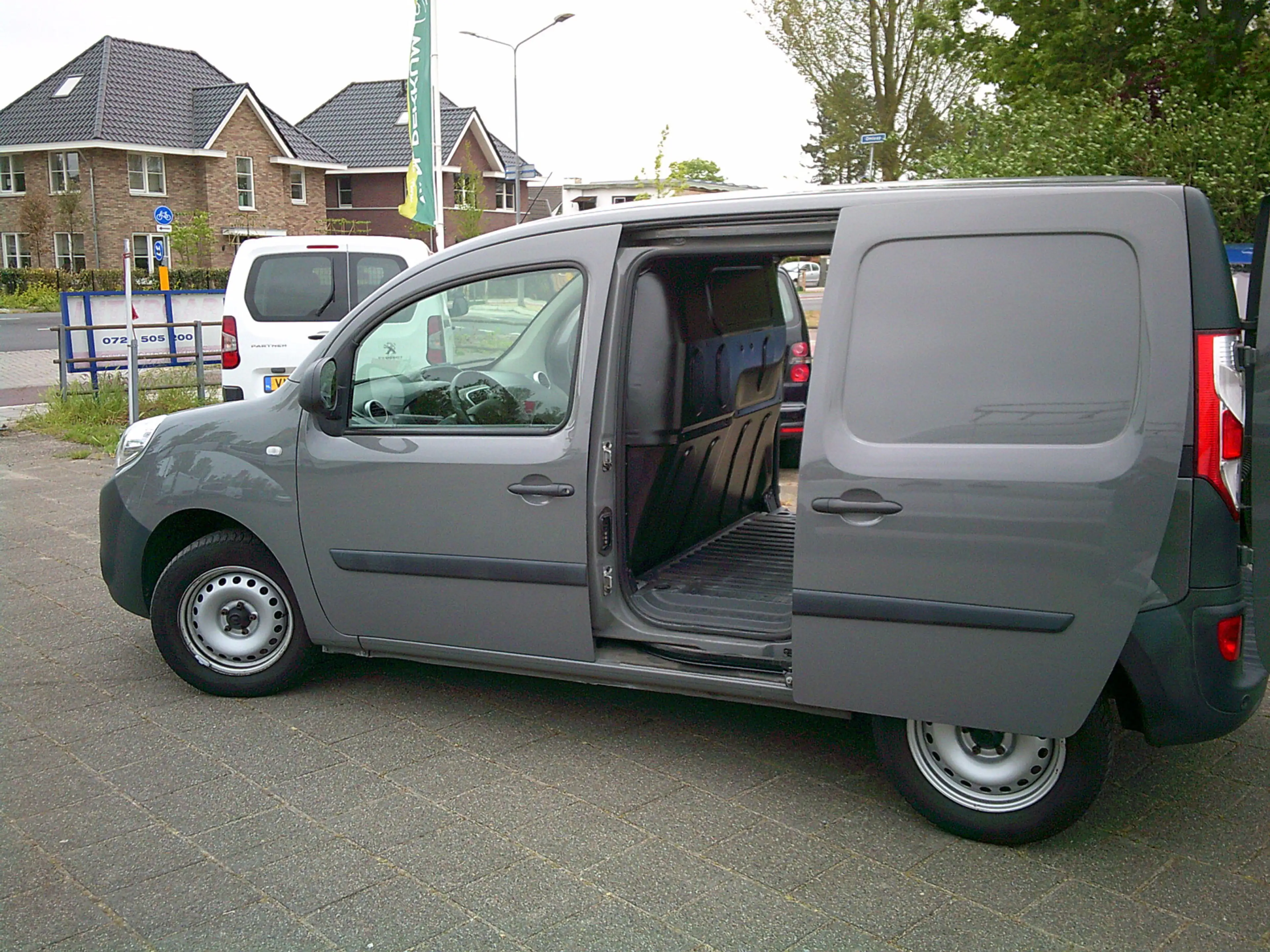 Renault Kangoo 1.2 TCe 115 EDC Comfort BENZINE UITVOERING !! + A — photo 17