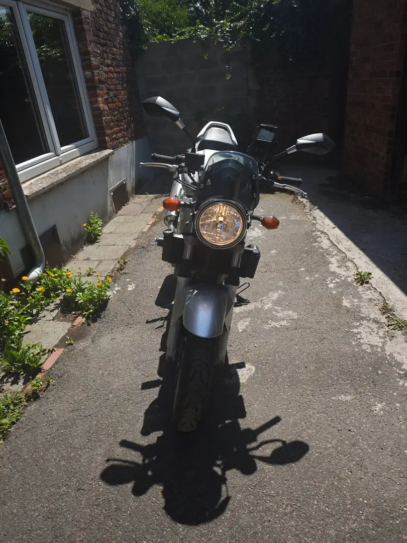 Suzuki SV 650 Srebrny - 1
