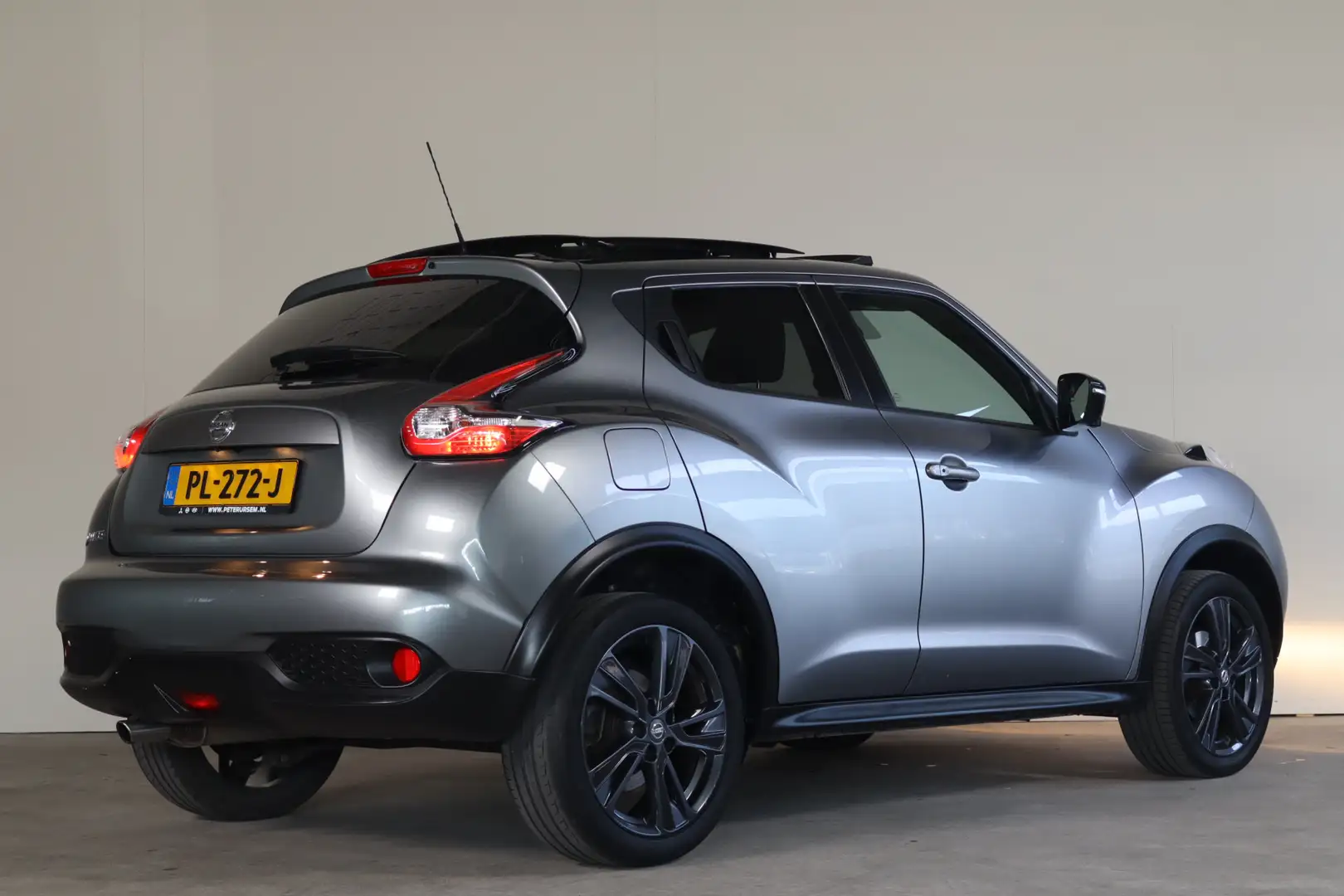 Nissan Juke 1.2 DIG-T S/S Premium Edition - NL- Auto!! Camera Grey - 2