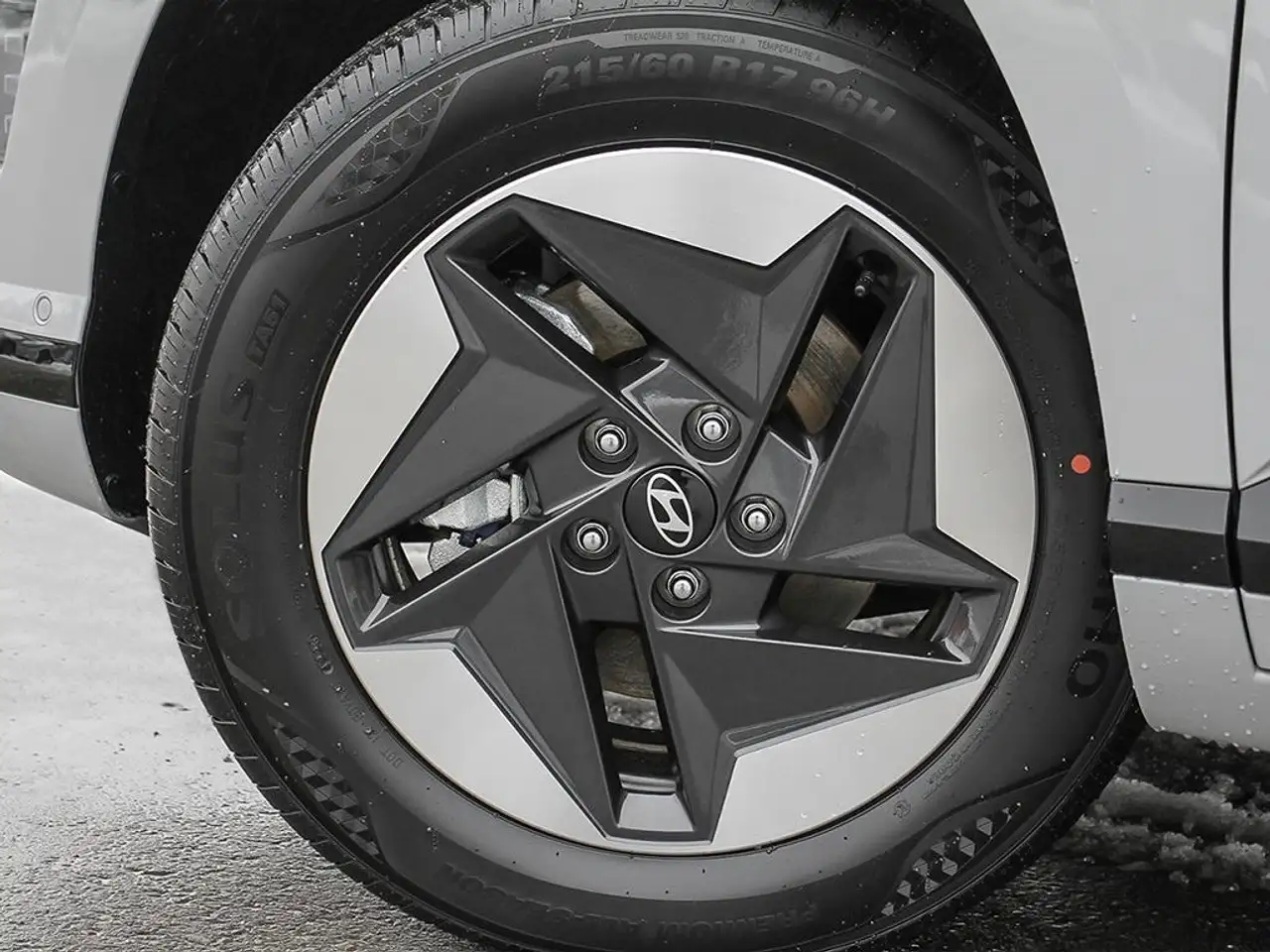 Hyundai KONA снимка Hyundai KONA