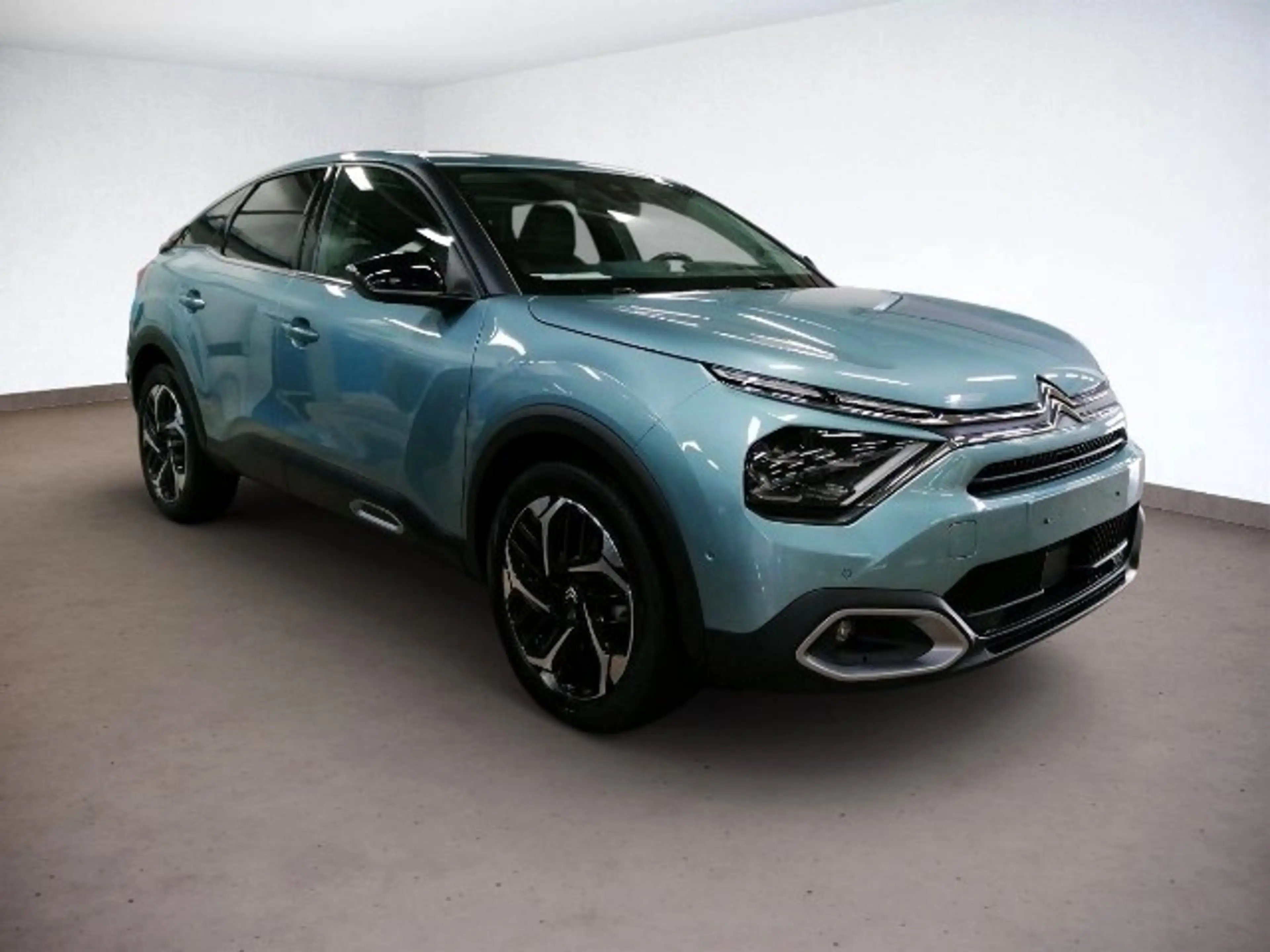 Citroen C4 PureTech 130 Shine EAT8 Automatik — photo 4