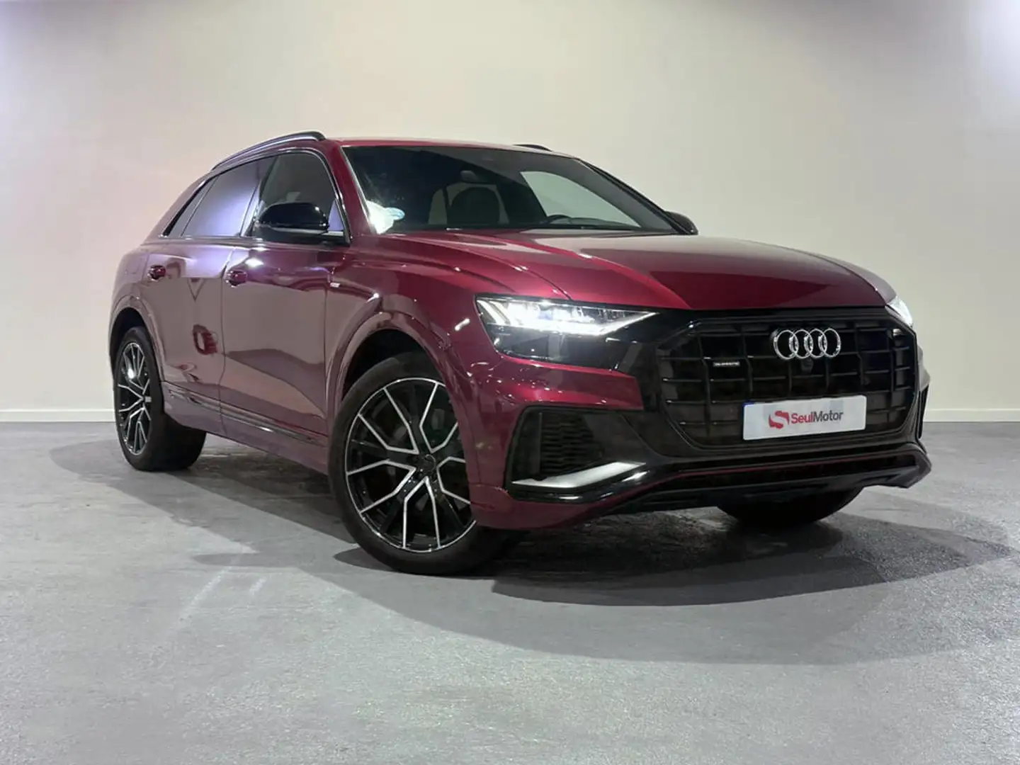 Audi Q8 45 TDI Black line quattro tiptronic Burdeos - 2