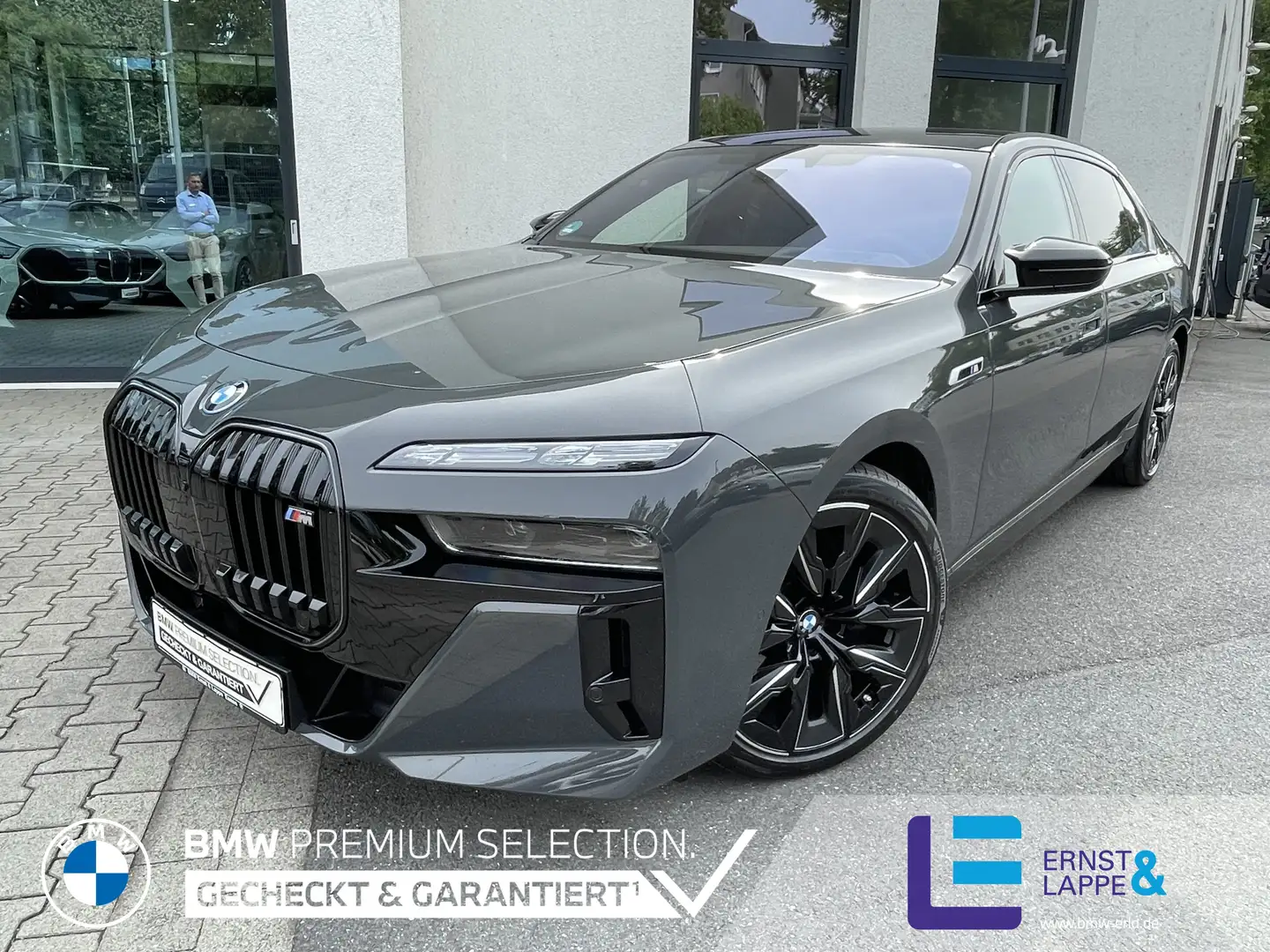 BMW i7 M70 xDrive M Sport ||  TheatreScreen Massage Grigio - 1