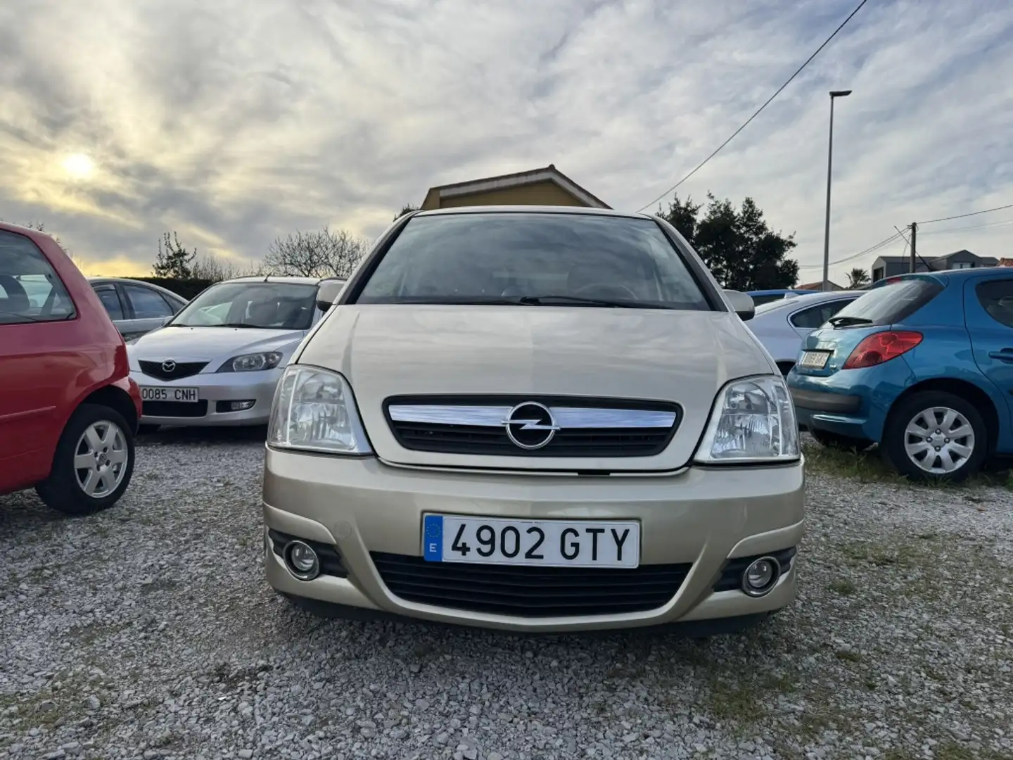 Opel Meriva 1.7CDTI Cosmo Beige - 2