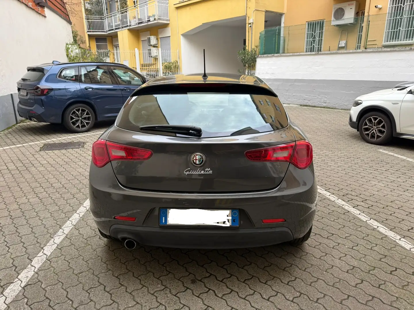 Alfa Romeo Giulietta Giulietta III 2010 1.6 jtdm Progression 120cv Gris - 2