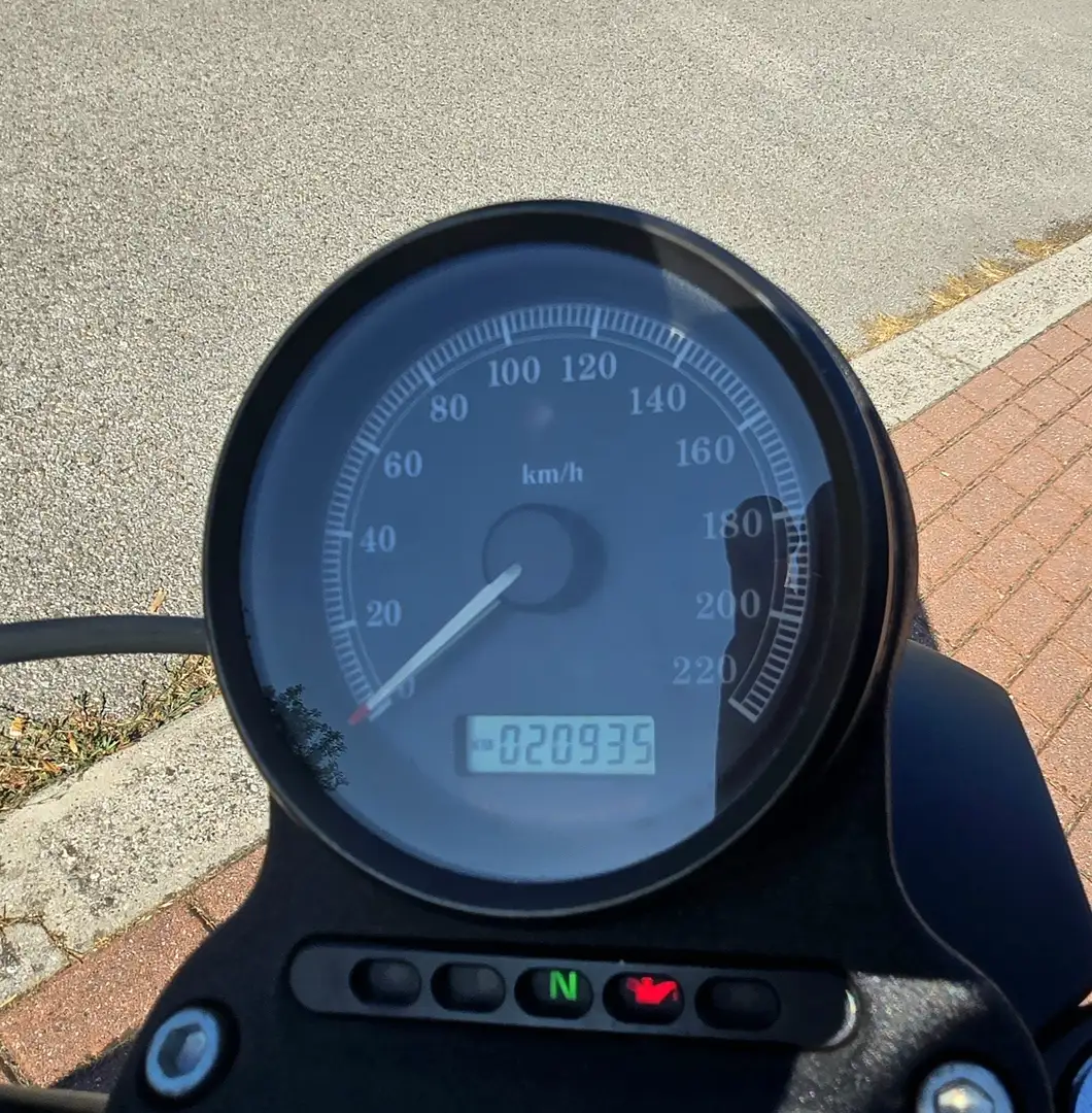 Harley-Davidson Sportster XL 883 iron Černá - 2
