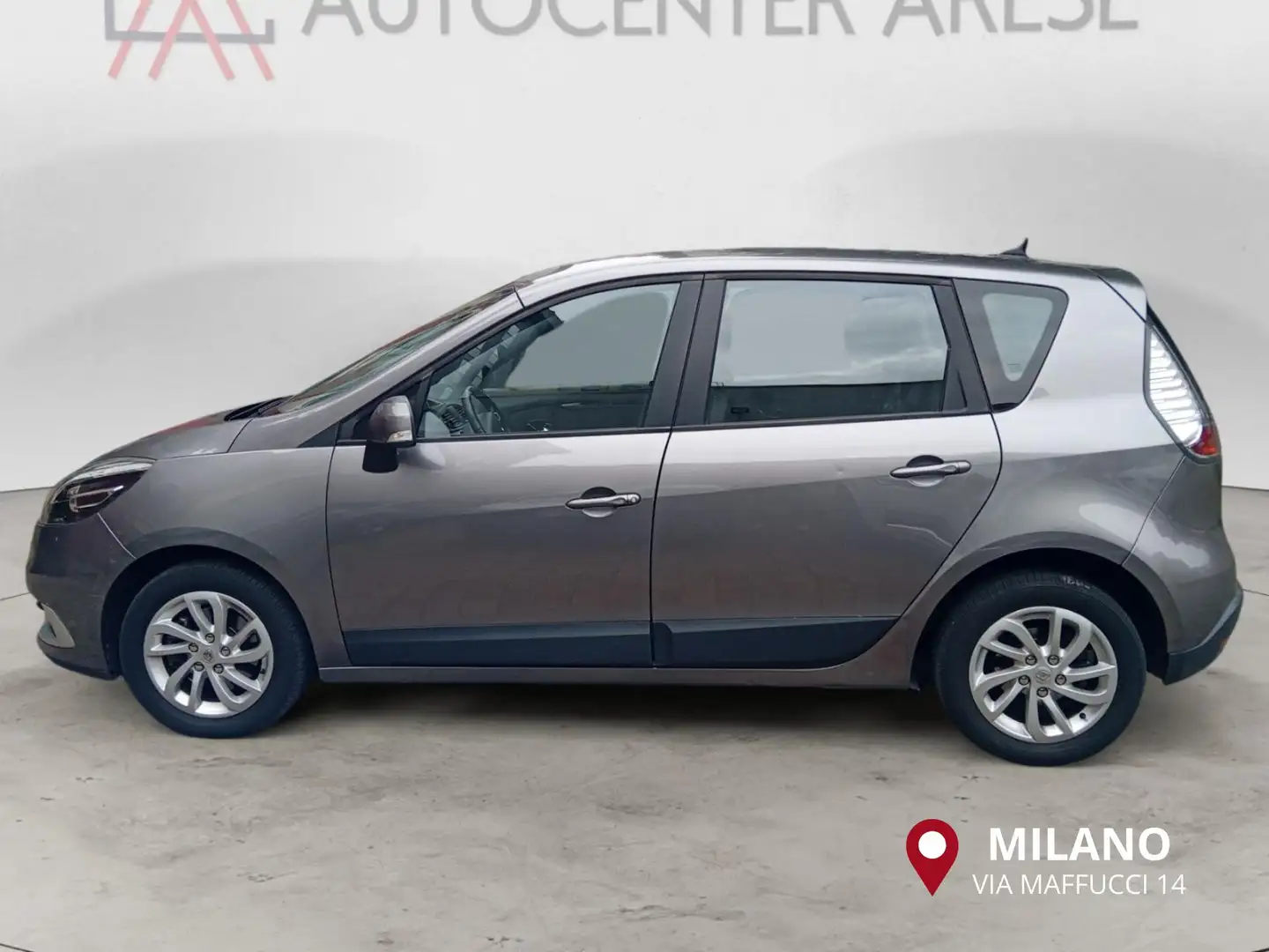 Renault Scenic X-Mod 1.6 16V Wave Grau - 2