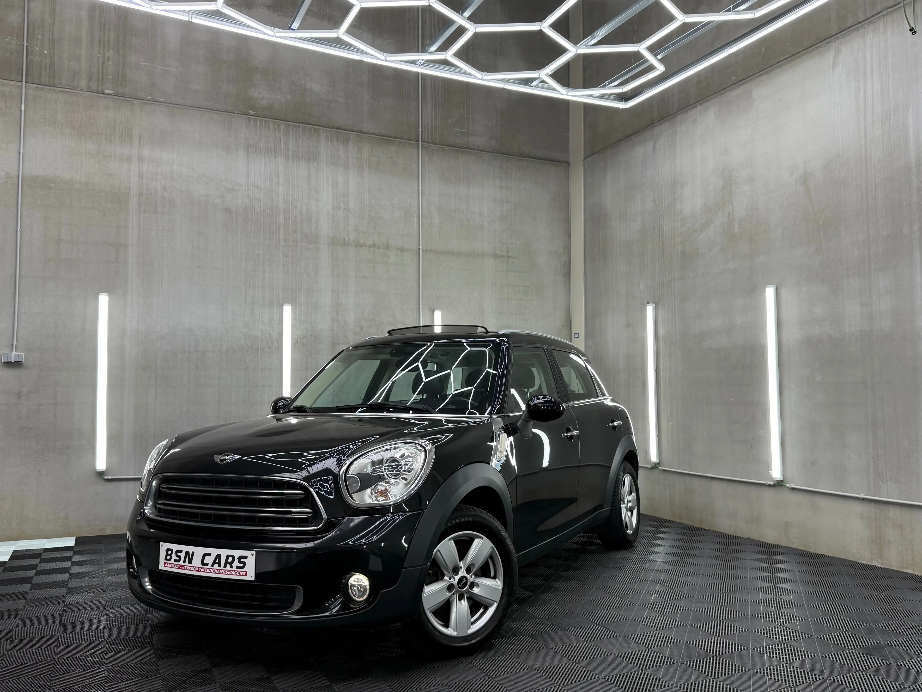 MINI One Countryman /PANO/SFEER/ZETELVERWRMNG/PDC — photo 3