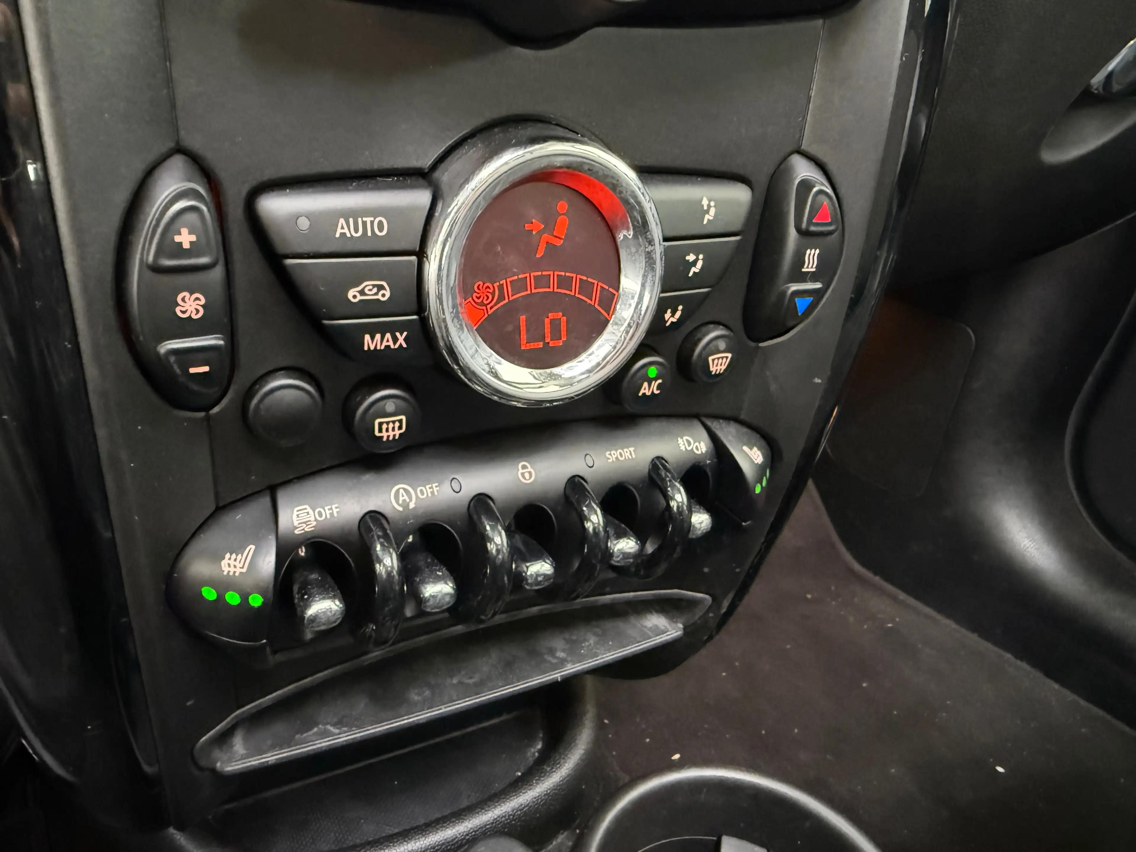 MINI One Countryman /PANO/SFEER/ZETELVERWRMNG/PDC — photo 11