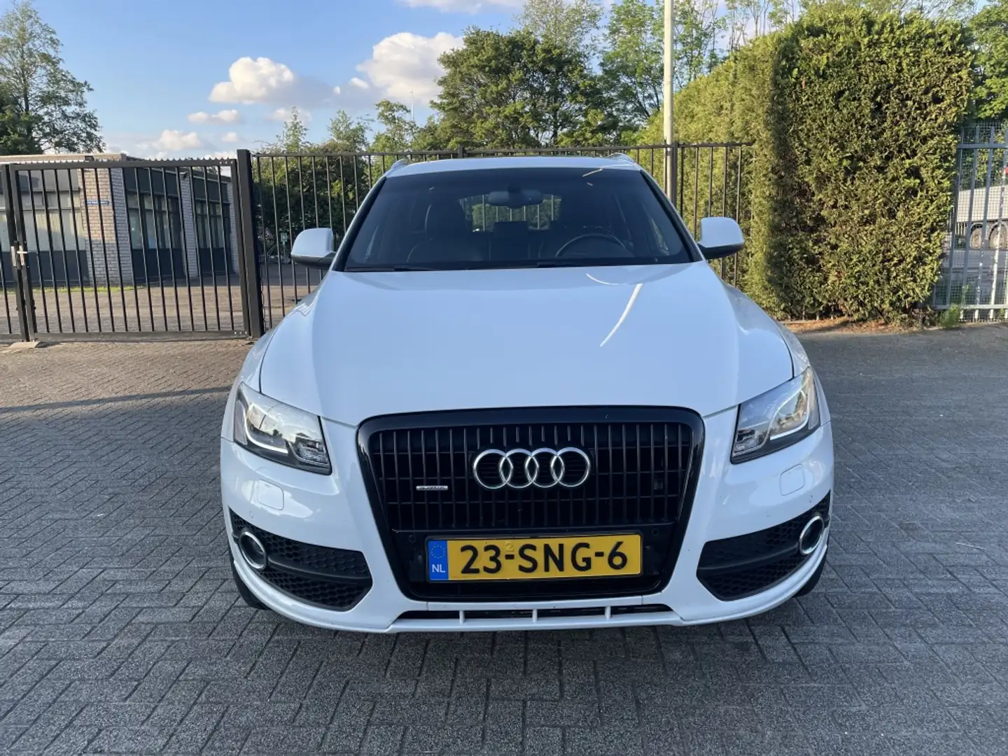 Audi Q5 2.0 TFSI Dsg(7)Sline|Navi|Cam|Pano Wit - 2