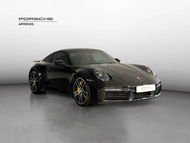 Porsche 911 view 7