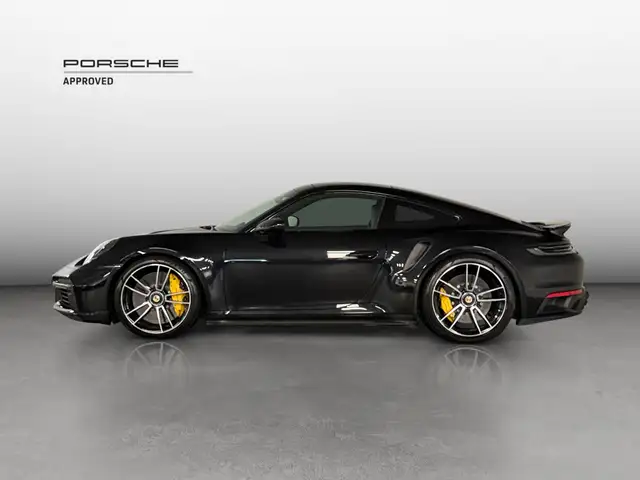 Porsche 911 view 2