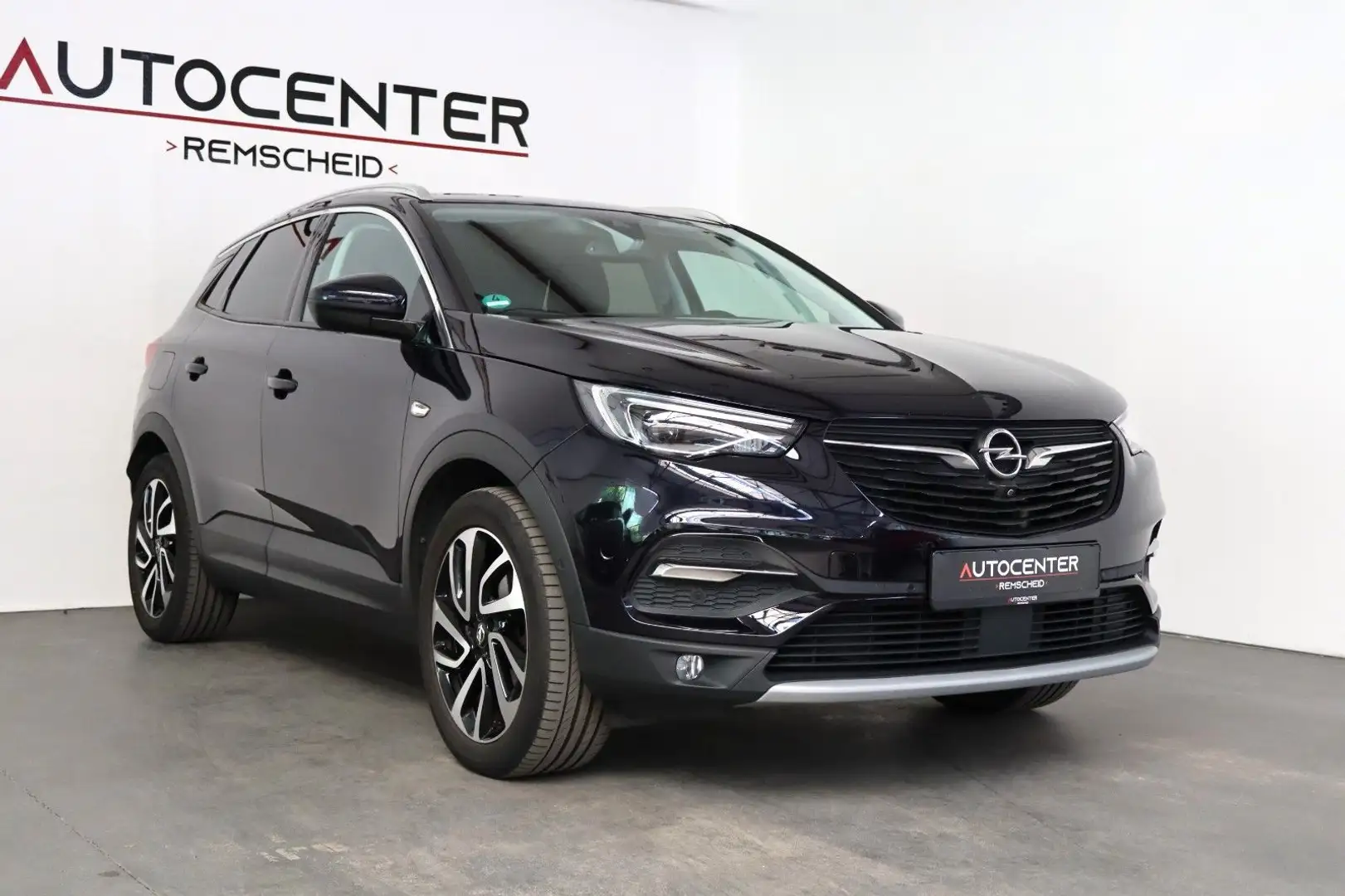 Opel Grandland X 1,2 Aut Ultimate Navi CarPlay Memory Burdeos - 2